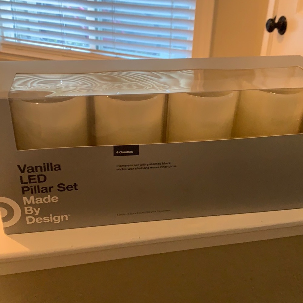 Vanilla LED Pillar Set